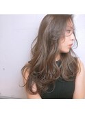 【艶、華やかさ重視】デジタルパーマプラチナ