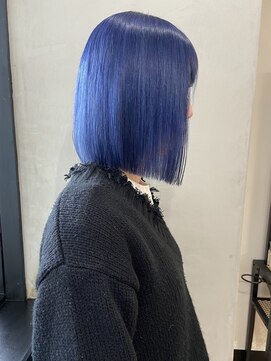 ケイリー(KAYLEE) ブルーカラー　ボブ