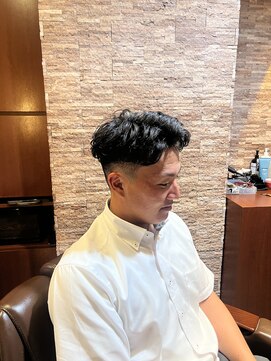 アールドボーテ 理容室(R de Beaute) 銀座 七三分けナチュラル <理容室>