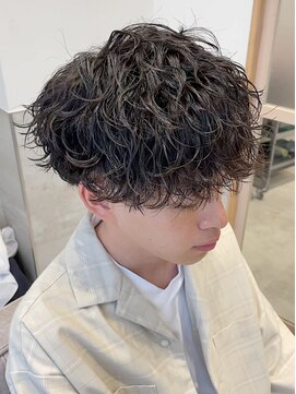 リ メイロ(Re.Meiro) 波巻きスパイラル1【メンズ/パーマ/眉毛/沖縄市/美里】