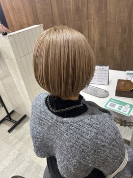 ハイトーンベージュ