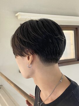 トリッカバルコニー ハヤマ(tricca Balcony Hayama) ナチュラルマッシュ/メンズマッシュ/束感ヘア