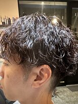ジュンヌオム リンカラン(Jeune Homme LINGKARAN)&nbsp;波巻きスパイラル