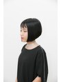トップヘアー ヴィヴィ(TOPHAIR ViVi)&nbsp;ステップボーンカットショートボブ　後頭部のボリューム。
