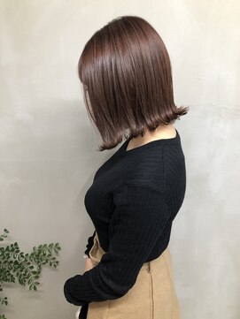 ジーナ 梅田(Zina) 小顔オリーブカラーボブルフハイライトカラークールショート