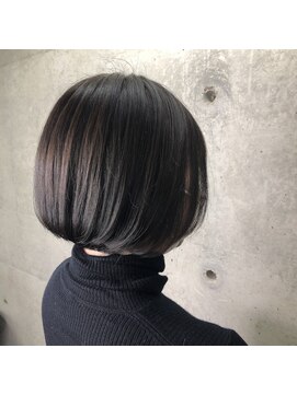 モップアップ ゾイトロープ(Mop up zoe trope) 艶ボブ