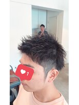 アミーコ(Amico)&nbsp;ツーブロック刈り上げフェードソフトツイストパーマ流行モテる