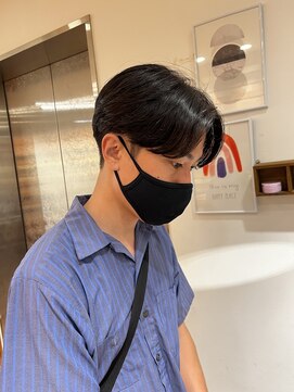 エクリ 麻布十番(equri) ニュアンスパーマセンターパート