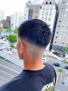 リコラックスビー 中百舌鳥(LICO LUXBE) クロップスタイルフェード