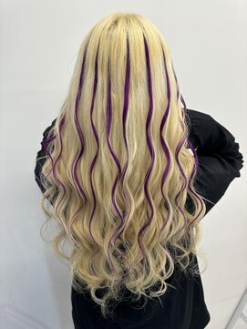 ロサ ファイブヘアー(Rosa..5Hair) 目立つこと間違いなし！原色ハイライト★