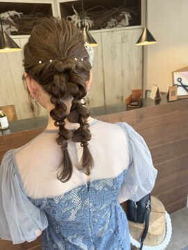 マキラ(MAKIRA) ヘアアレンジ