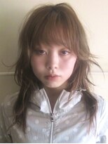 フイ(HUI)&nbsp;ベージュハイトーンデザインカラーレイヤー/natsuki 金山 ボブ