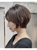 イメチェンショート外ハネボブ美髪似合わせカットダークアッシュ