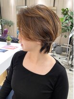 ステアケース 武蔵小杉店(stair:case)&nbsp;大人ショート/ショートボブ/白髪ぼかしハイライト/銀座/武蔵小杉