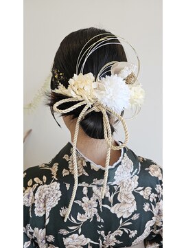 アンジュール 卒業式ヘア