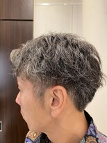 ヘアーアンドグルーミング ヨシザワインク(HAIR&GROOMING YOSHIZAWA Inc.)&nbsp;スパイラルパーマツーブロック刈り上げショートアップバング束感