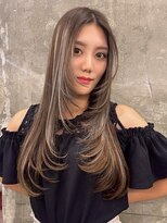 キング 梅田店(K!ng)&nbsp;ハイライトカラーミルクティーベージュレイヤーカット髪質改善