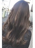 大人ガーリーダークアッシュミディアムレイヤーカットハイライト