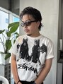 スイ チトセ(suiii chitose)&nbsp;セットが楽になるニュアンスパーマで大人っぽい雰囲気に。