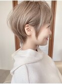 オリーブアッシュショート/ひし形シルエット/小顔カット/抜け感