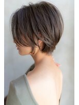 ブエナビスタ(BUENA VISTA)&nbsp;30代40代大人可愛い前下がりショートボブ/前髪/イルミナカラー