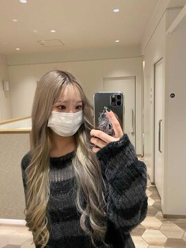 ザ ドット(THE DOT) #グレージュカラー #グレーカラー Instagram→@uenooooooo