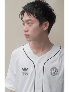 レジュアル(RESSUAL) かき上げヘア　ニュアンスマッシュ　サイドパート　ビジネス