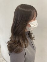 ザックラフィネ(ZACC raffine)&nbsp;韓国風小顔シースルーバンク×ほうじ茶グレージュラテカラー