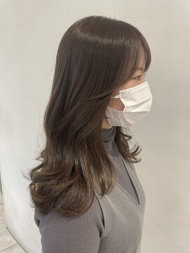 ザックラフィネ(ZACC raffine) 韓国風小顔シースルーバンク×ほうじ茶グレージュラテカラー