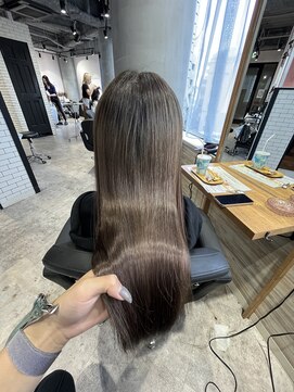 リーオオサカ(Lee Osaka) グレージュ×東芽生