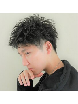 フェリテ 柏(Ferite) メンズ職人が作るアップバング ショート