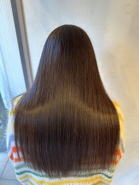 ニコ(nico) ツヤ髪ストレート