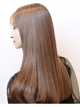 オーシャントーキョー サニー 原宿(OCEAN TOKYO Sunny) レイヤーカット韓国ヘア髪質改善トリートメントミディアムレイヤ