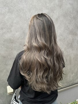 プラスイズム(PLUSISM) バレイヤージュ