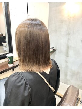 エトネ ヘアーサロン 仙台駅前(eTONe hair salon) さらさらミディアムヘア