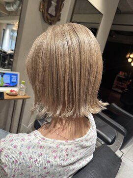 ニュートン(NEWTON) 【REONA】ブロンド