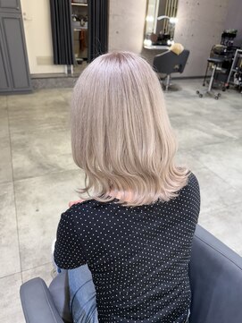 ノエ 心斎橋(Noe) ホワイトベージュ/大阪/心斎橋/南船場