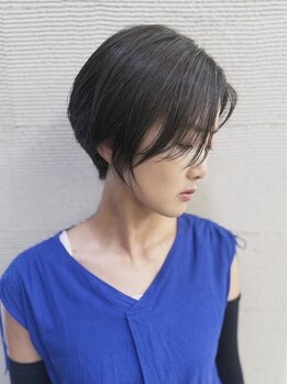 アウラ 高岡店(AULA)の写真/◆コンテスト受賞Stylistが手掛ける◆“360°キレイ”を叶える技術★【似合わせカット+毛髪強化TR→￥5900】