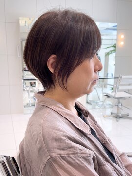 オーロ Costa西宮北口(ORO) 20代30代40代50代髪質改善メルティカラーくびれショートカット