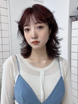 ミディアムウルフ×ワインレッド