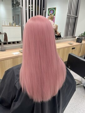 melt.tokyo【メルトトウキョウ】【4月中旬NEW OPEN(予定)】 インナーカラー/トリートメント/デザインカラー/ペールピンク