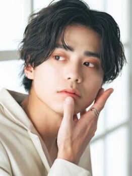 ジョージ 三津浜店の写真/仕事もプライベートも充実するstyleの再現性◎あなただけに似合うstyleをご提案♪好感度UPのヘアスタイルに