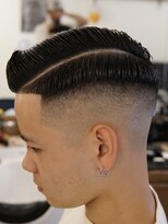 ザチョップショップ キチジョウジ(THE CHOP SHOP KICHIJOJI) サイドパートスキンフェードカットシェービング吉祥寺理容室