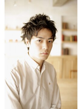 アーツ 町田(arts) 爽やか&男らしい黒髪ショート