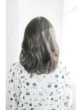 トレス プラス エヌ(TRESS+n) 20代30代40代 ほつれカールロング【堅田】