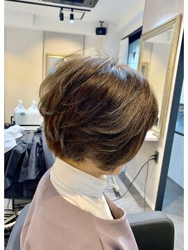 ボヌール(Bonheur) ショートボブ×ハイライト×ラベンダーグレイ