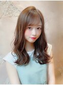 モテの定番!シースルーバング×ゆるふわセミディ!