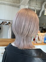 メルシー 福岡天神店(Merci)&nbsp;Ayumi ウルフカット×ホワイトミルクティー