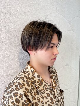 アッシュタカサキ(ash takasaki) センターパート韓国ヘア