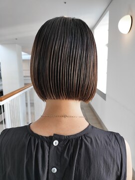 ビュートリアム 神戸(BEAUTRIUM) フラットボブ/ショートカット/ショートヘア/20代/30代/40代